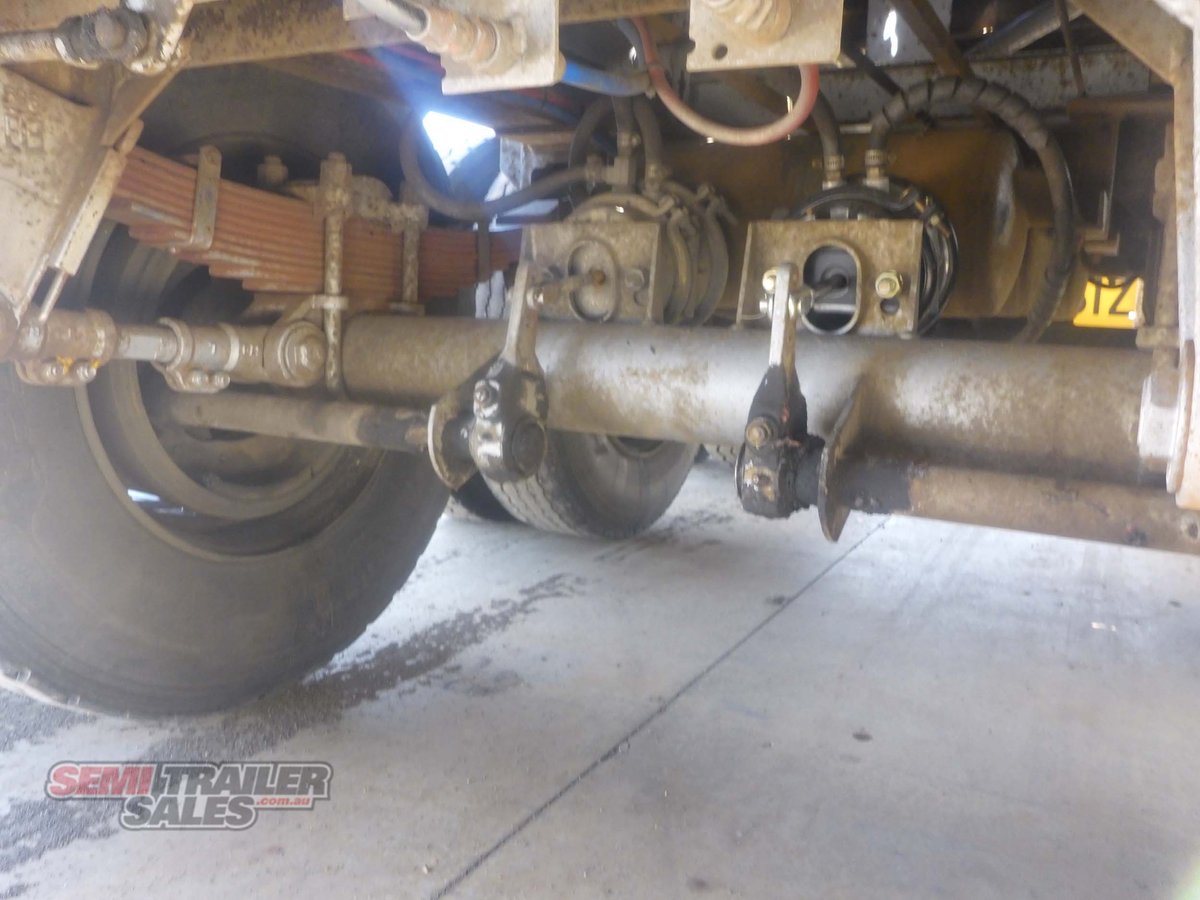 HAULMARK A TRAILER
