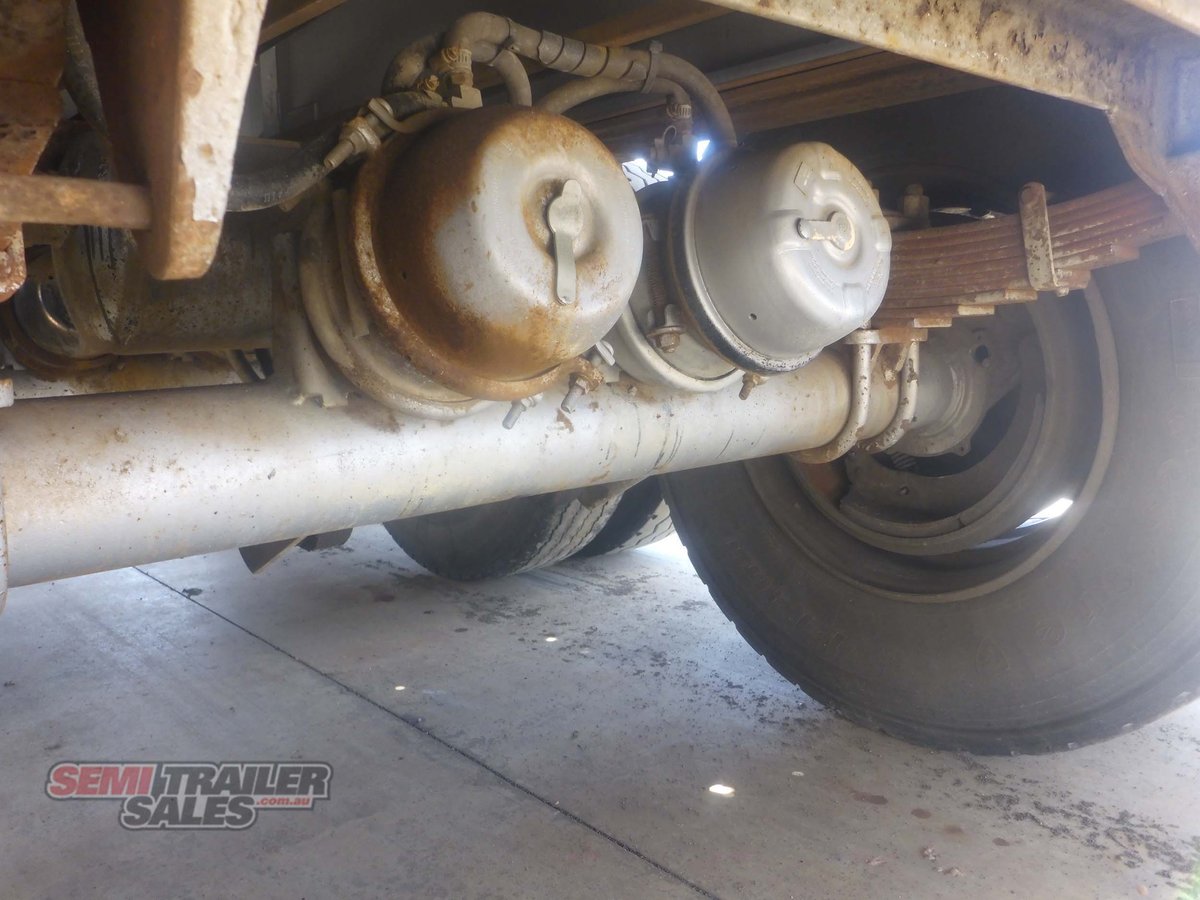 HAULMARK A TRAILER