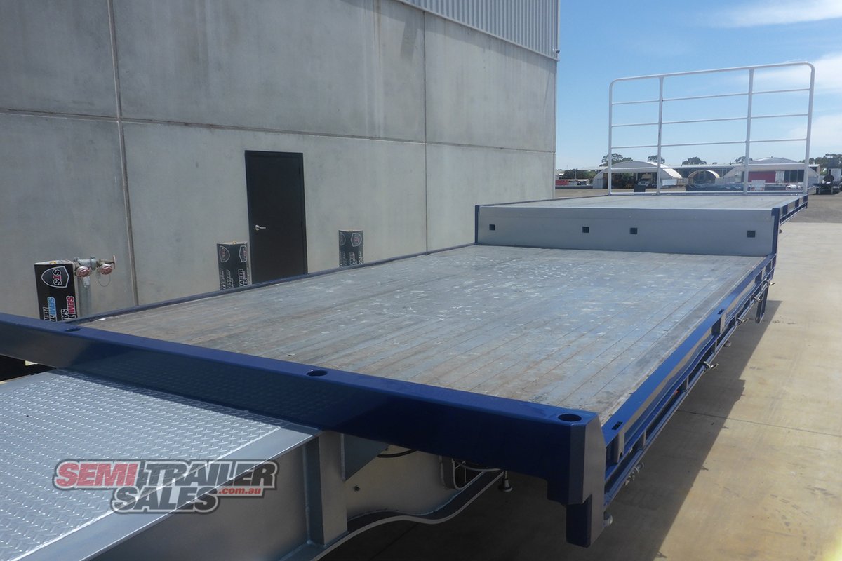 MAXITRANS DROP DECK TRAILER