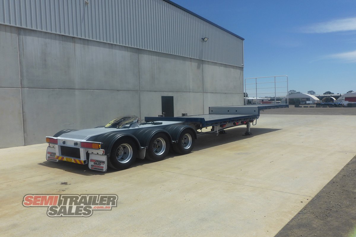 MAXITRANS DROP DECK TRAILER