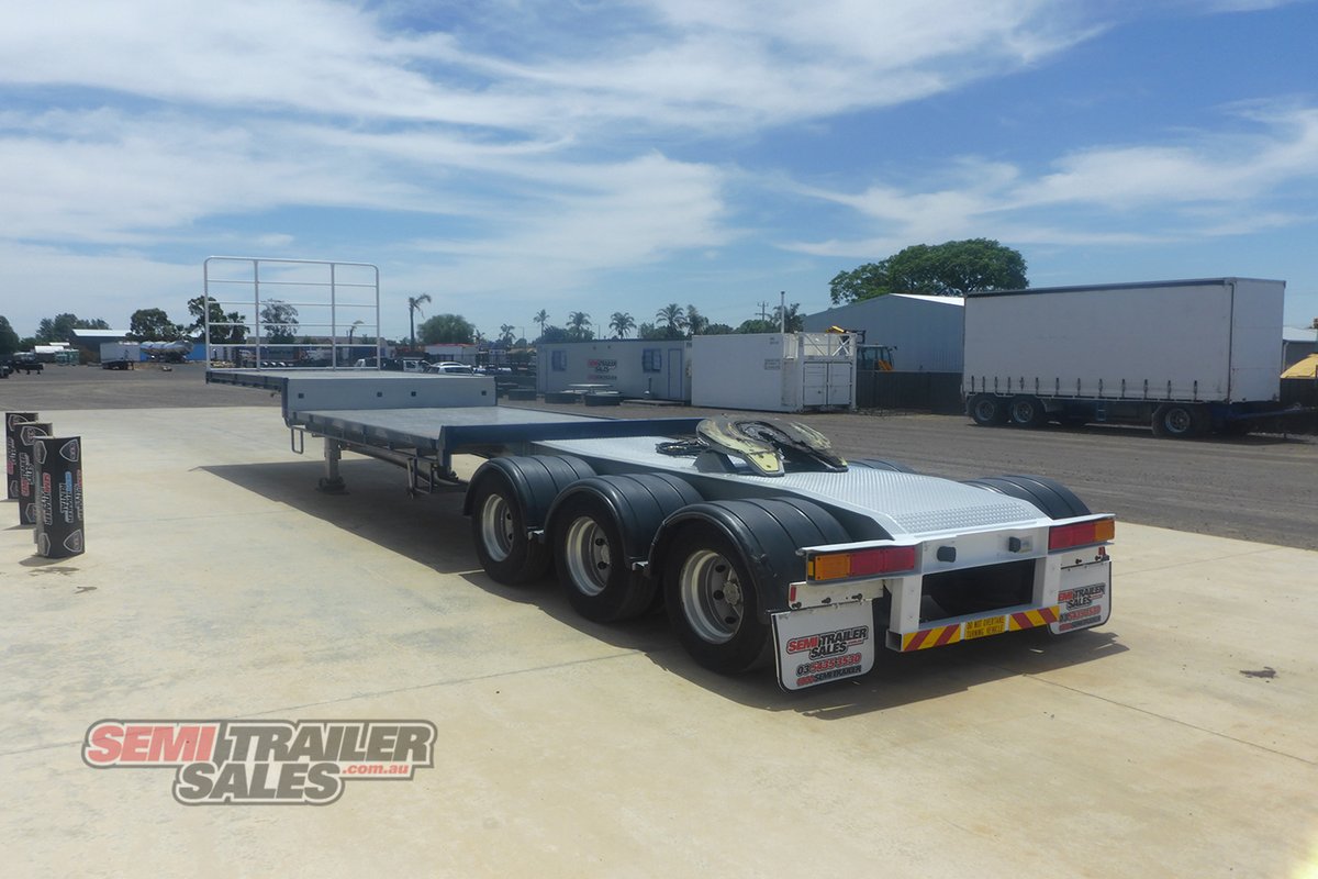 MAXITRANS DROP DECK TRAILER