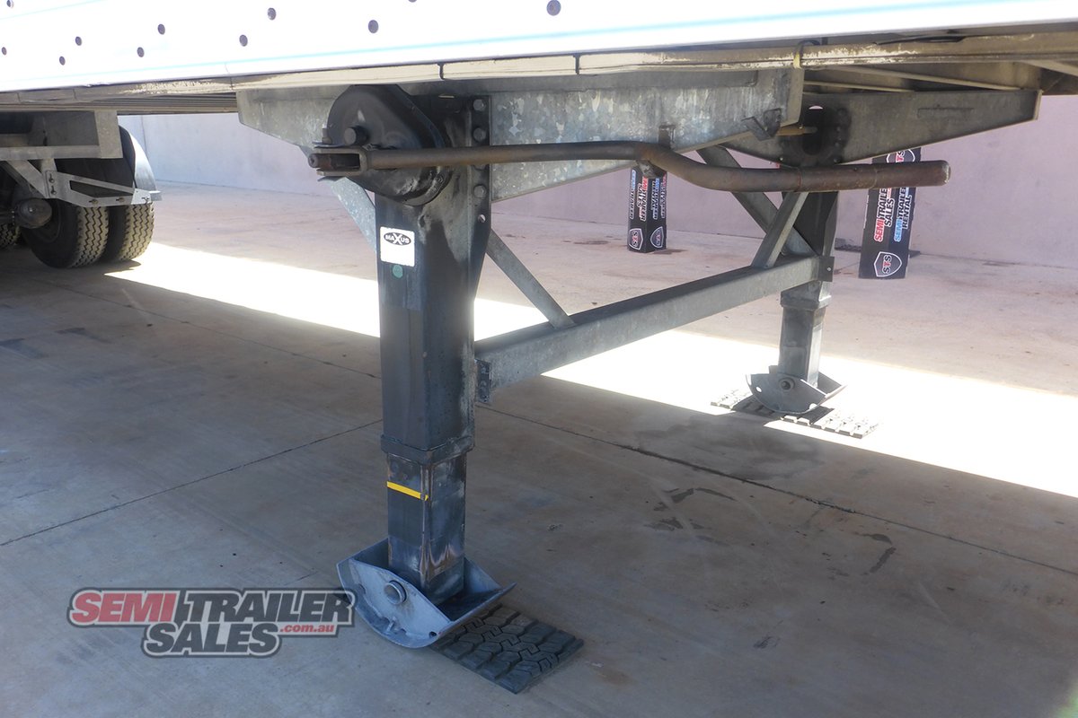 MAXITRANS PANTECH TRAILER