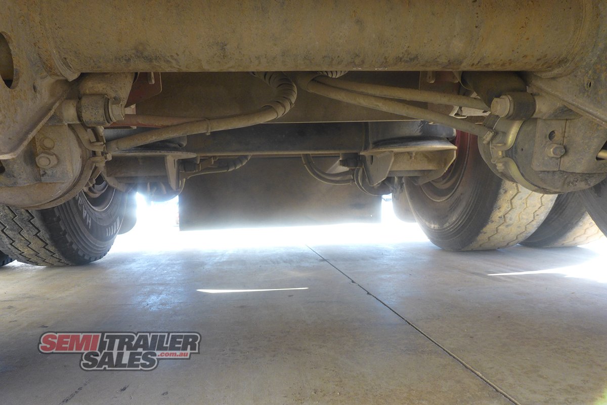 LUSTY TIPPER TRAILER
