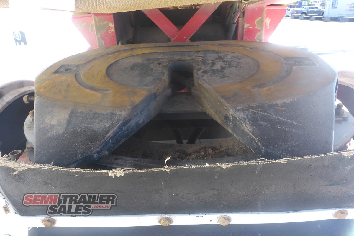 LUSTY TIPPER TRAILER