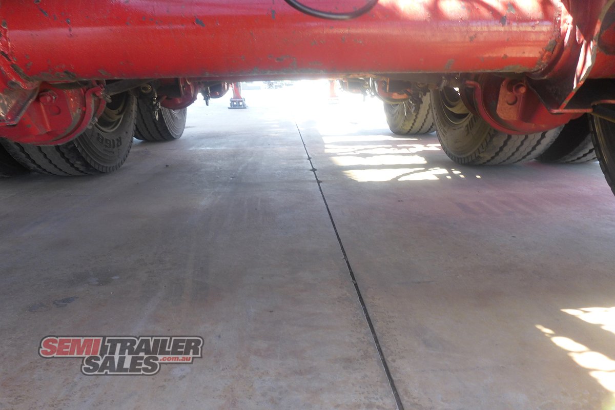 MAXITRANS SKEL TRAILER