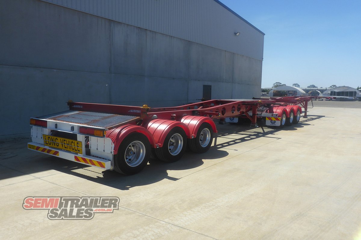 MAXITRANS SKEL TRAILER