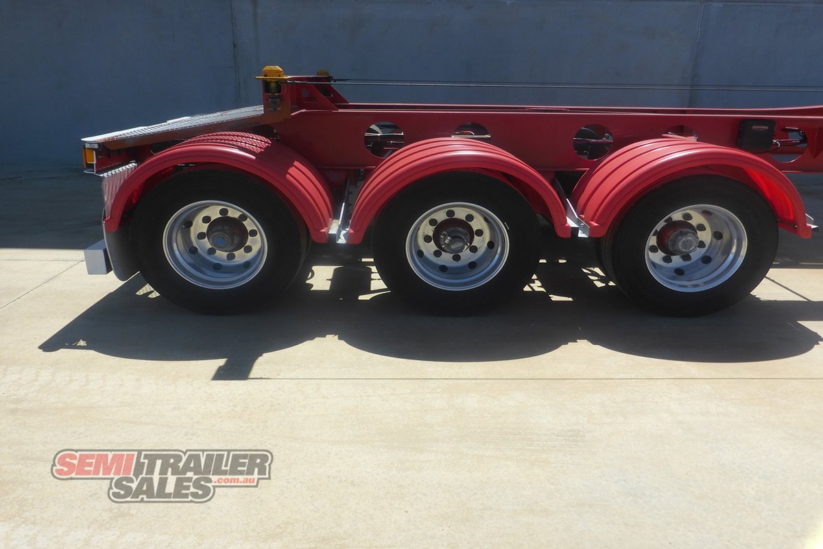 MAXITRANS SKEL TRAILER