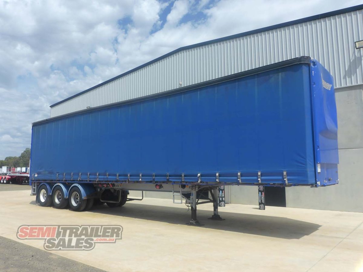 VAWDREY CURTAINSIDER TRAILER