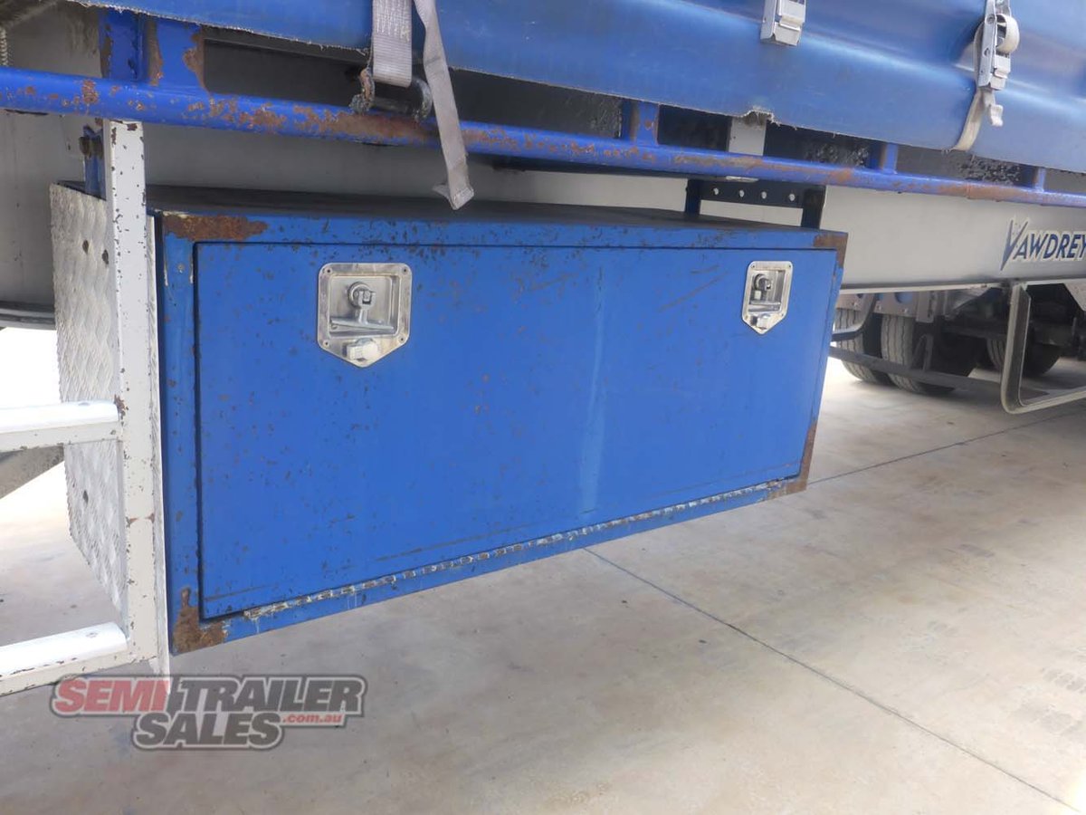 VAWDREY CURTAINSIDER TRAILER