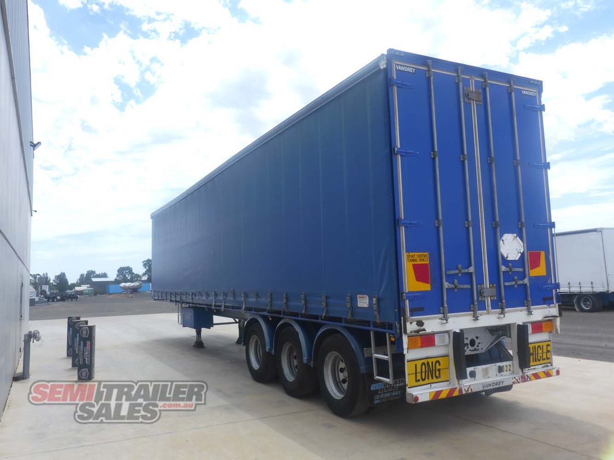 VAWDREY CURTAINSIDER TRAILER