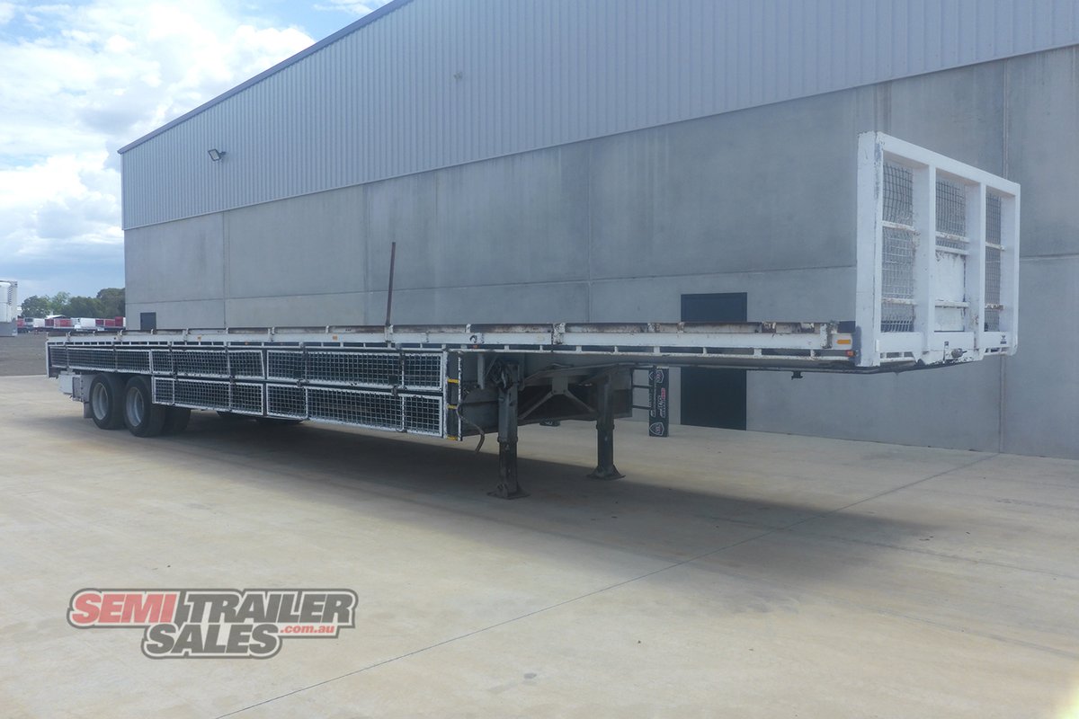 HAULMARK FLAT TOP TRAILER
