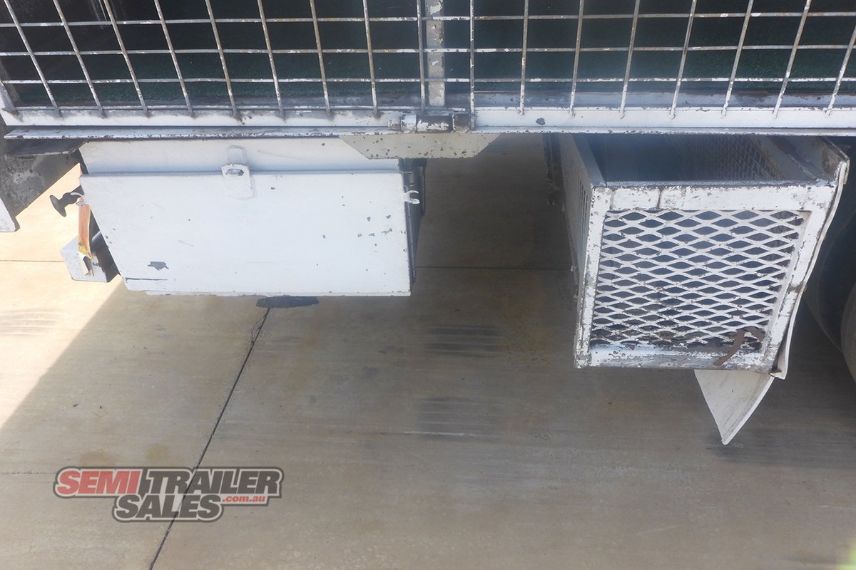 HAULMARK FLAT TOP TRAILER