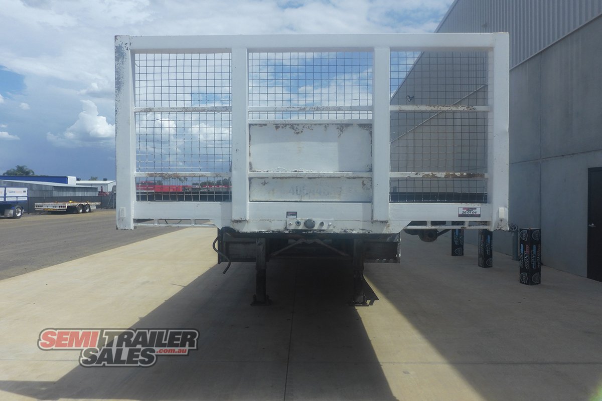 HAULMARK FLAT TOP TRAILER