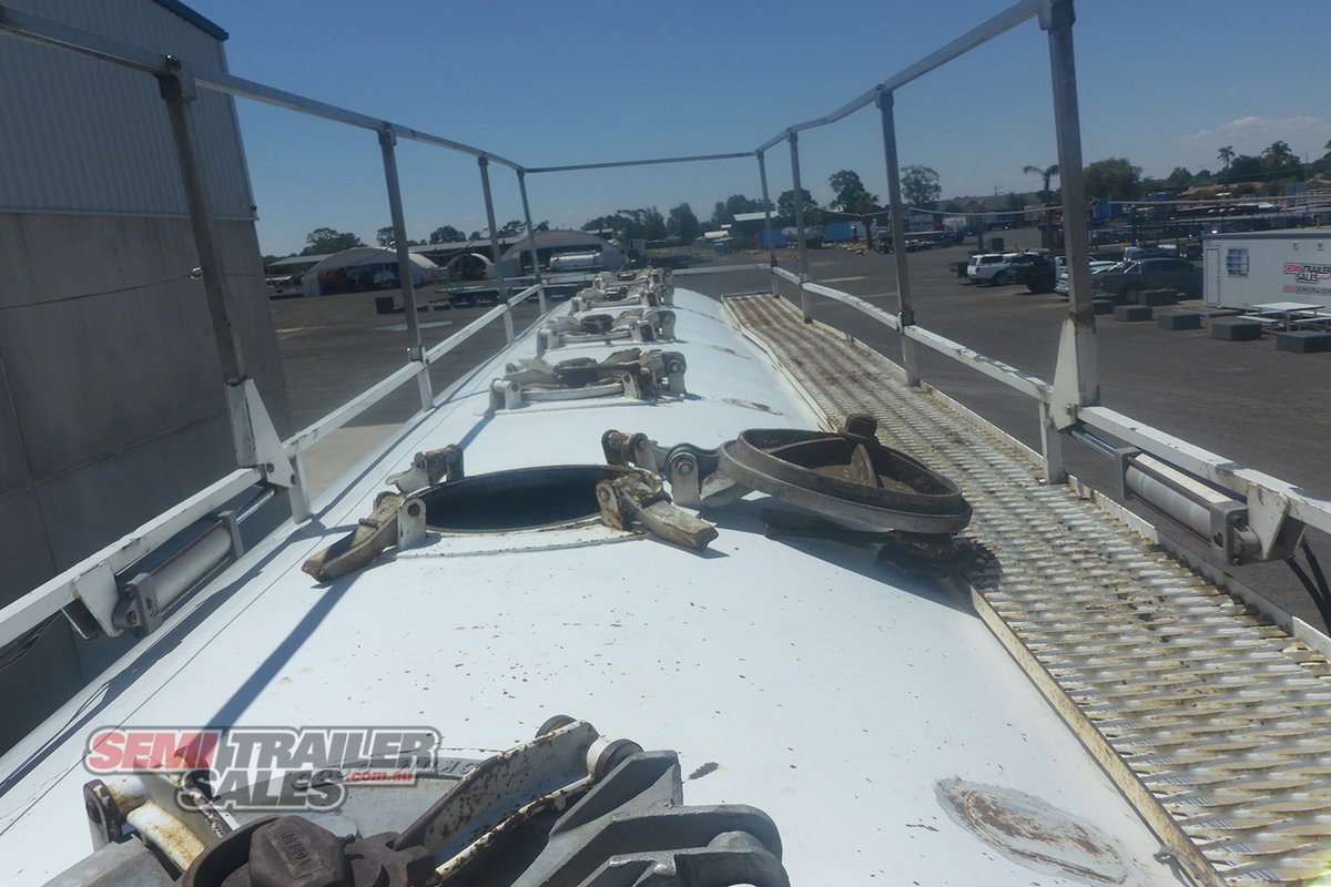 KOCKUMS TANKER TRAILER