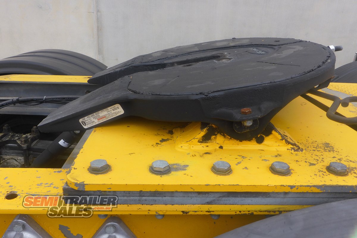 KRUEGER FLAT TOP TRAILER