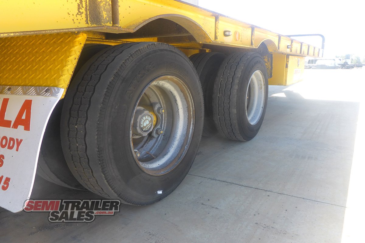 TAG-A-LONG TRAILER