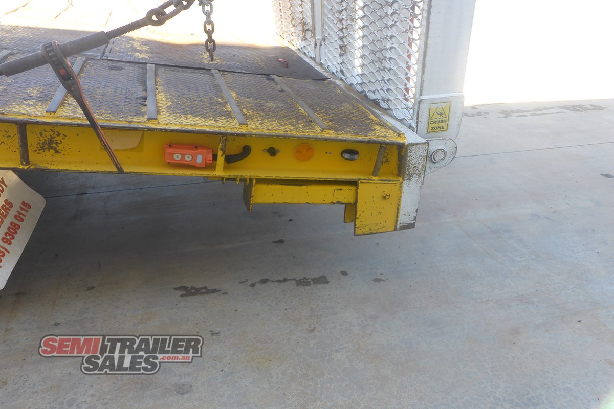TAG-A-LONG TRAILER