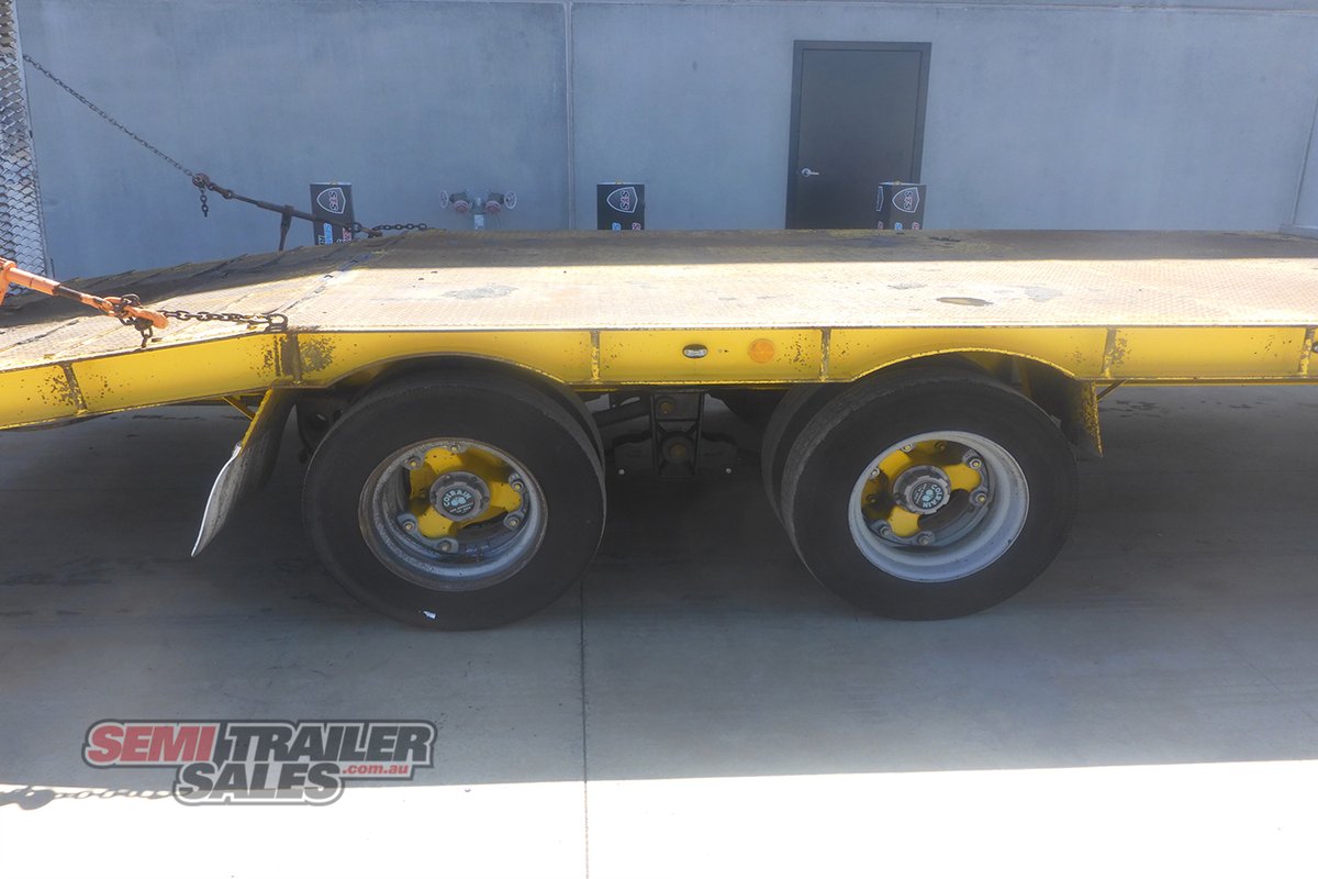 TAG-A-LONG TRAILER