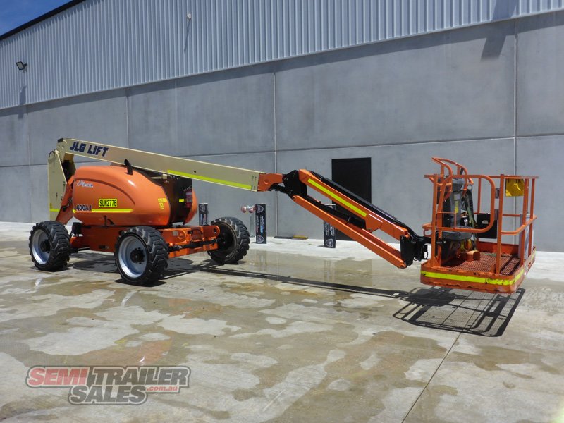 CUSTOM LIFT MACHINERY JLG 600AL BOOM LIFT