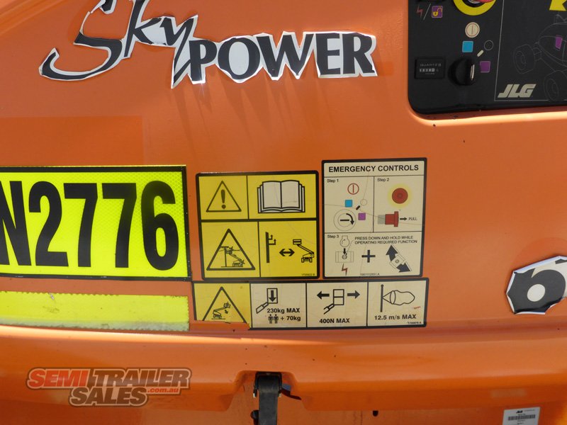 CUSTOM LIFT MACHINERY JLG 600AL BOOM LIFT