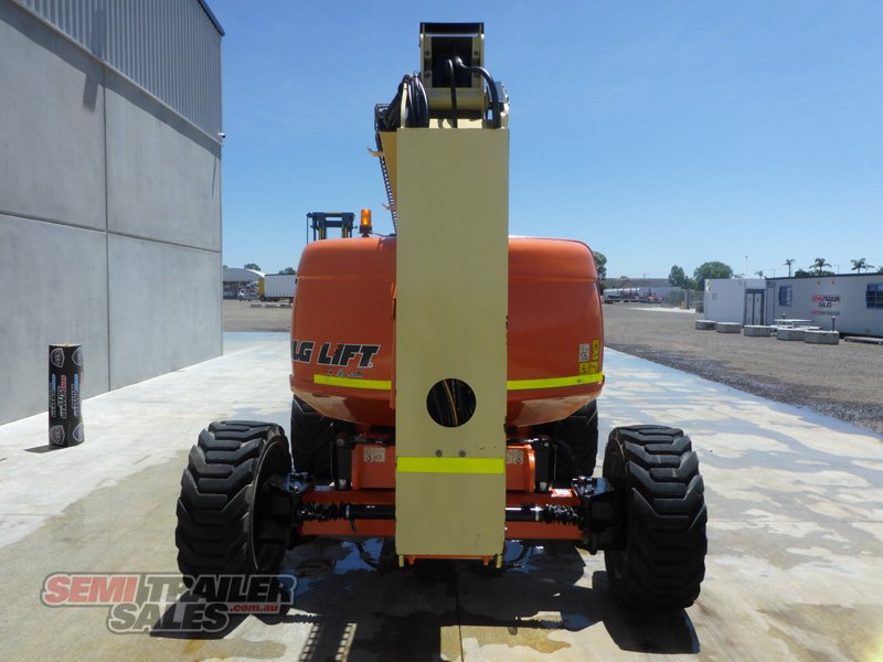 CUSTOM LIFT MACHINERY JLG 600AL BOOM LIFT