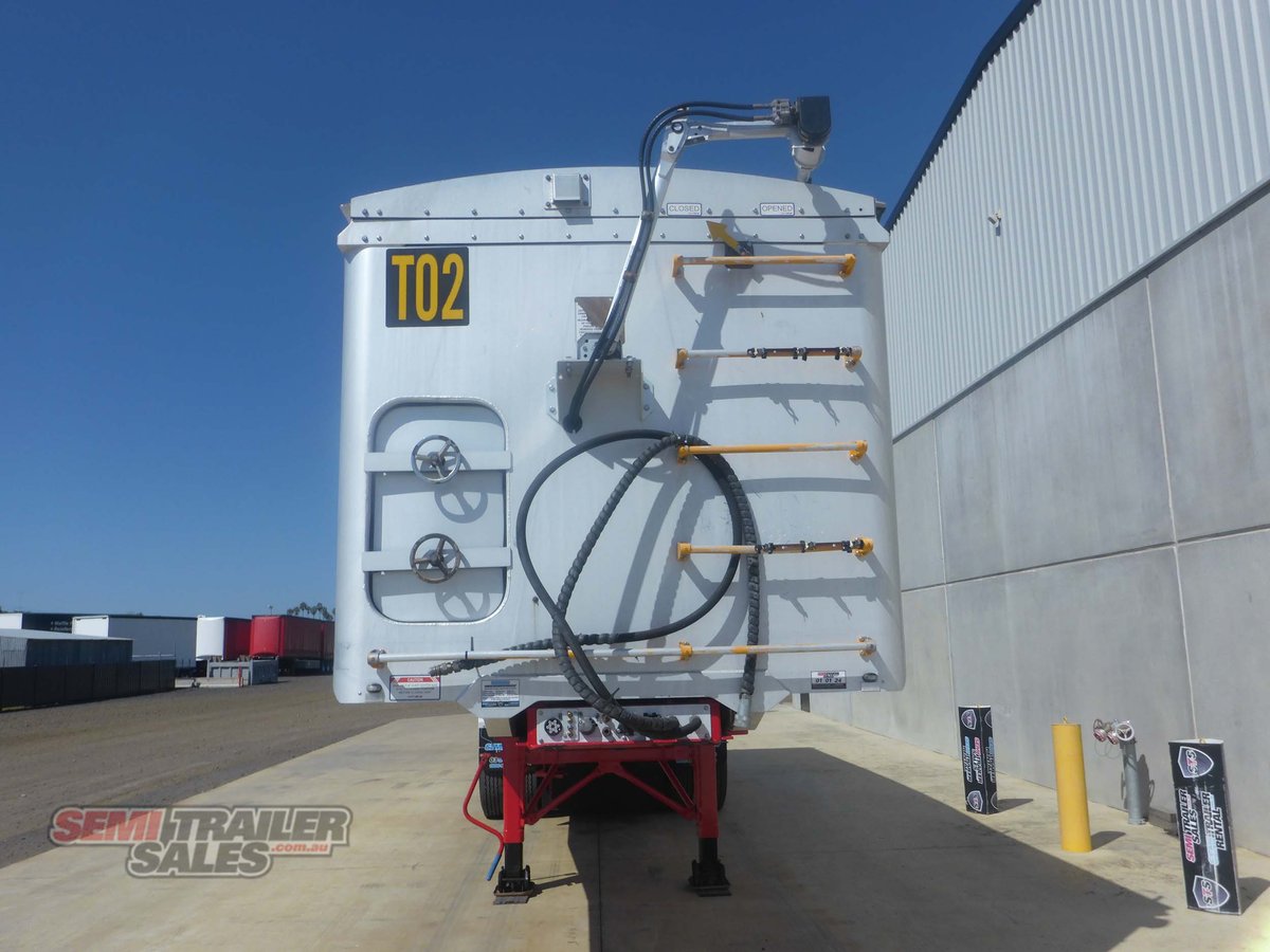 LUSTY TIPPER TRAILER