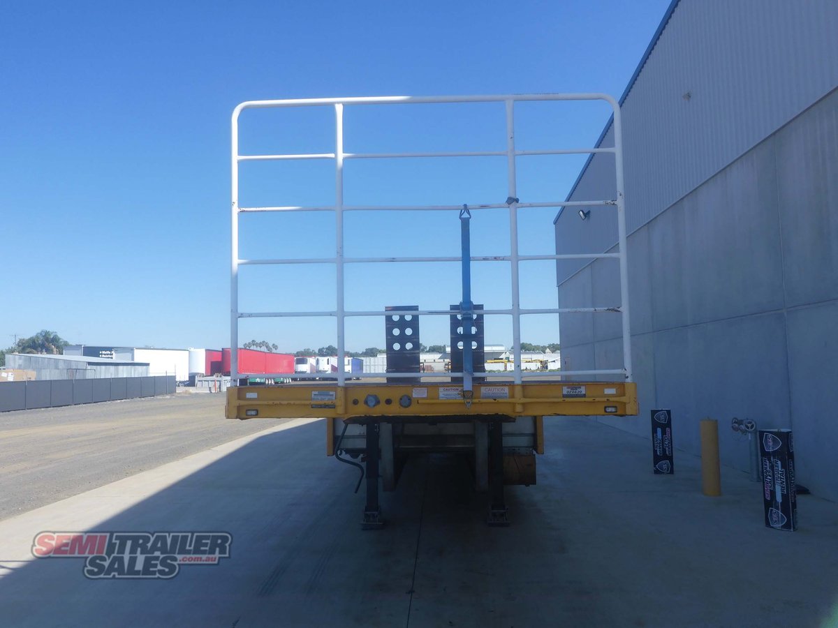 MAXITRANS DROP DECK TRAILER