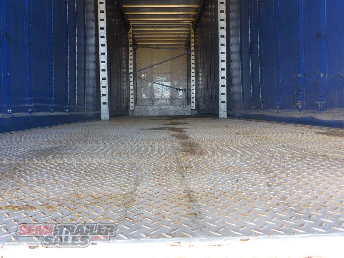MAXITRANS DROP DECK TRAILER