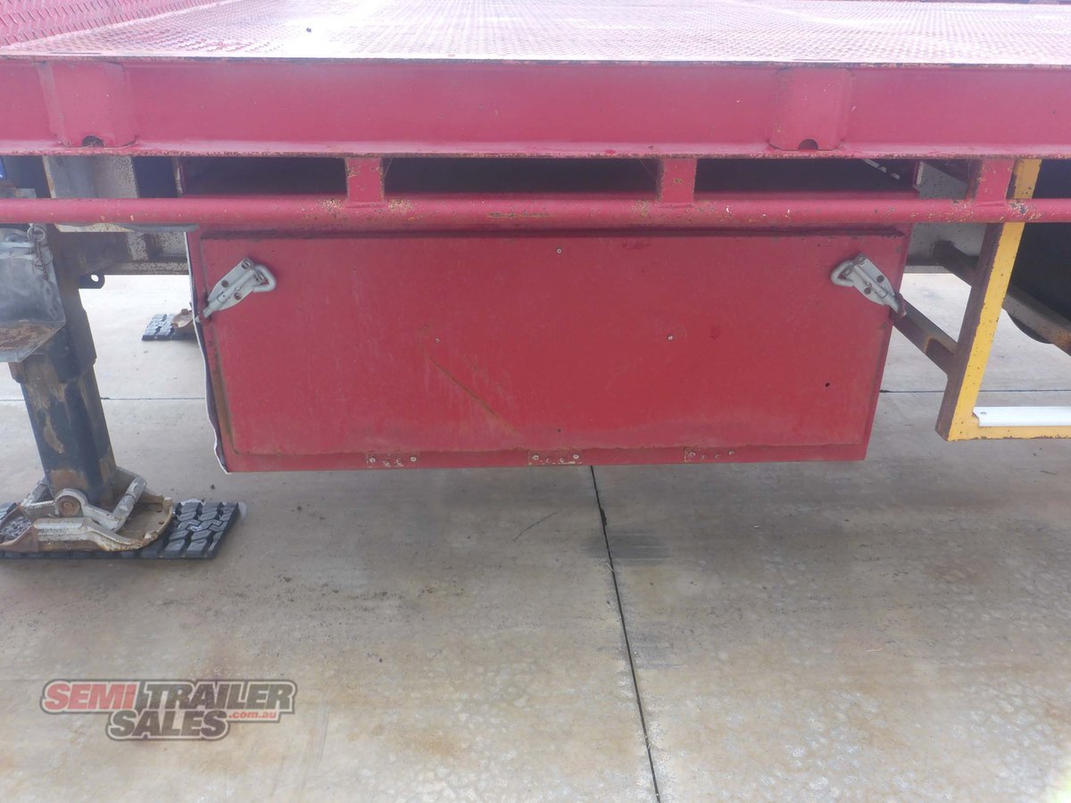 KRUEGER DROP DECK TRAILER