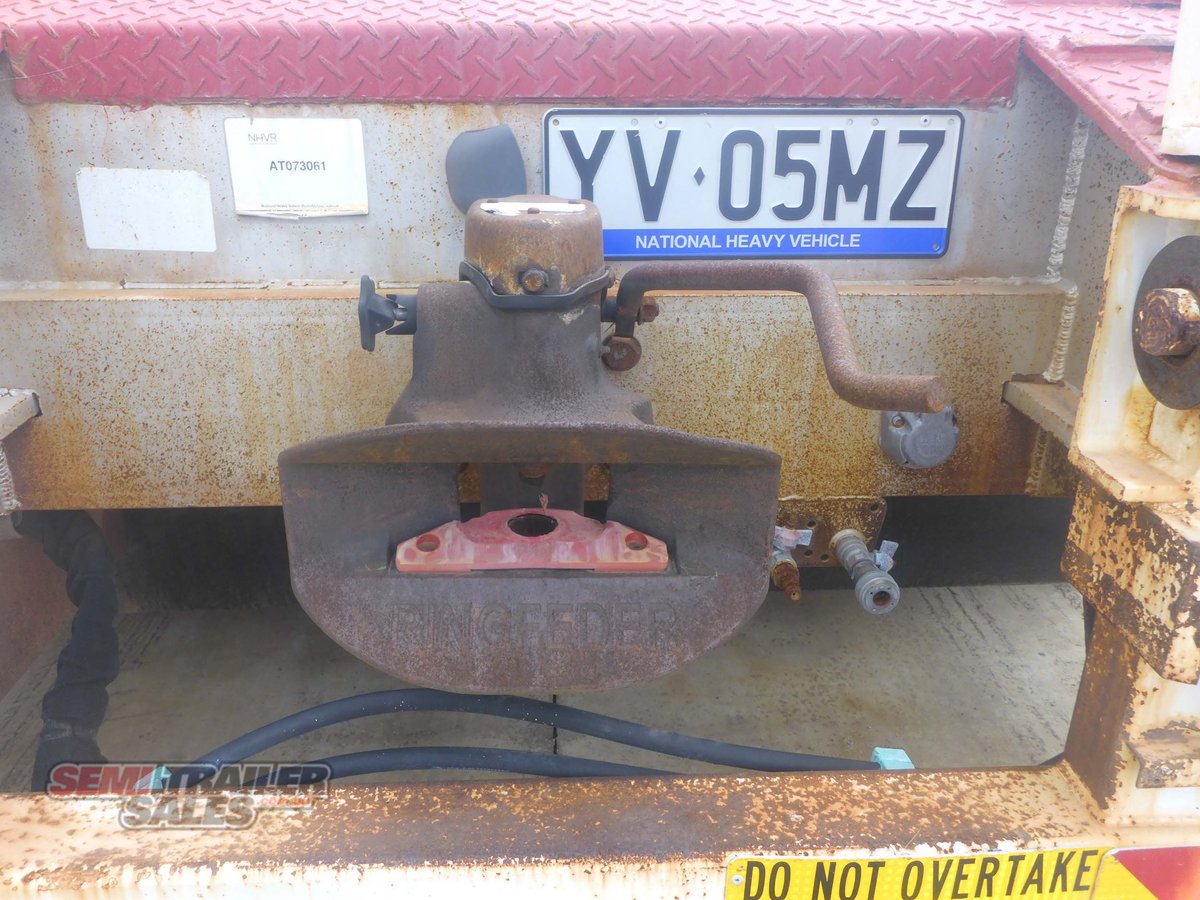 KRUEGER DROP DECK TRAILER