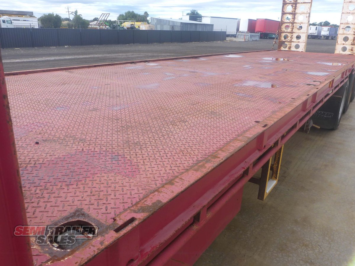 KRUEGER DROP DECK TRAILER