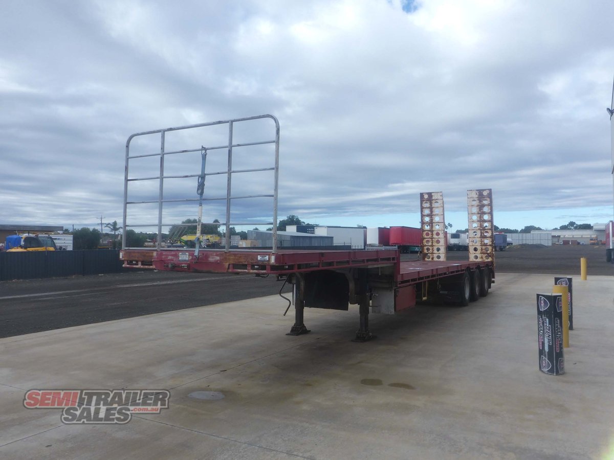 KRUEGER DROP DECK TRAILER