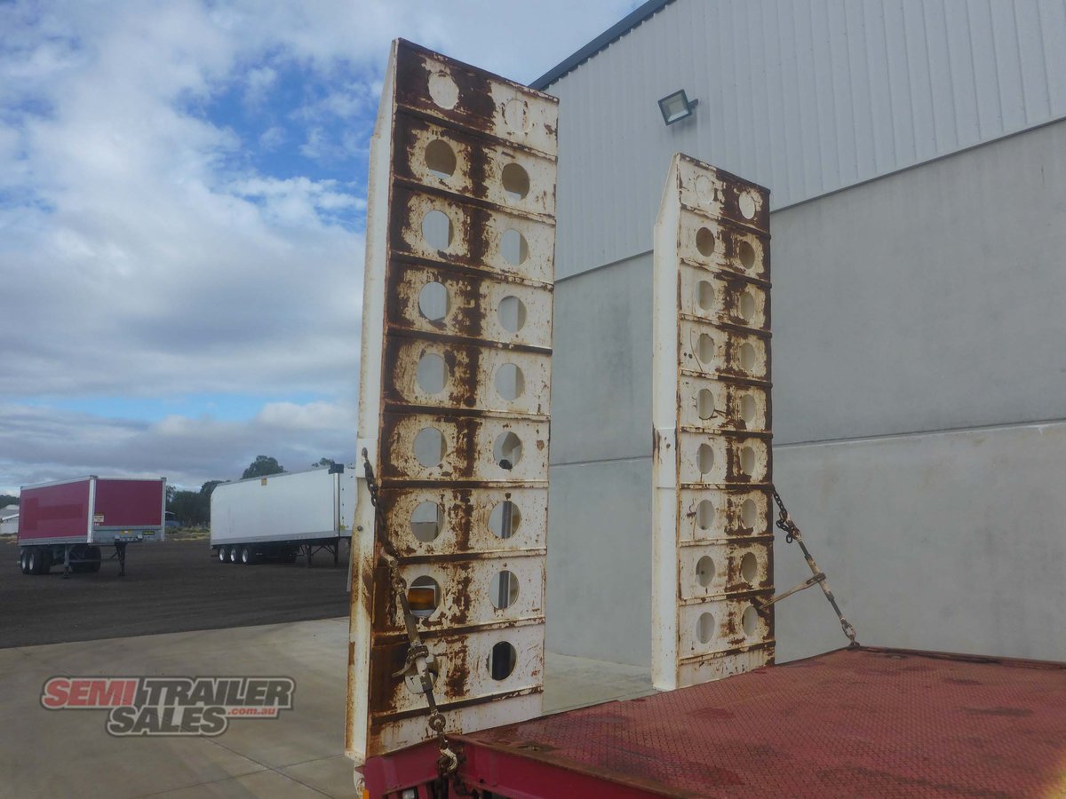 KRUEGER DROP DECK TRAILER