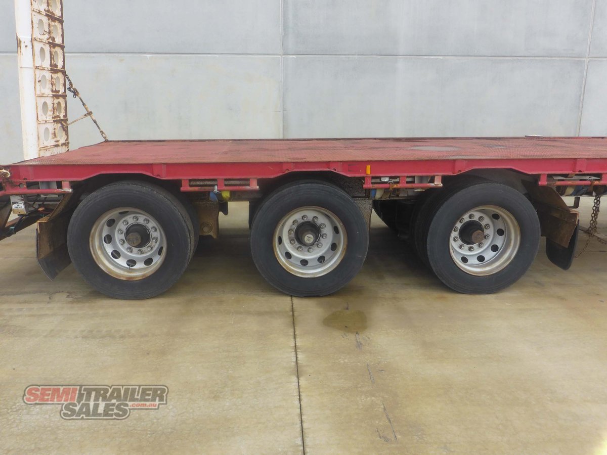 KRUEGER DROP DECK TRAILER