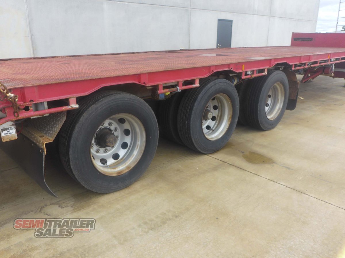 KRUEGER DROP DECK TRAILER