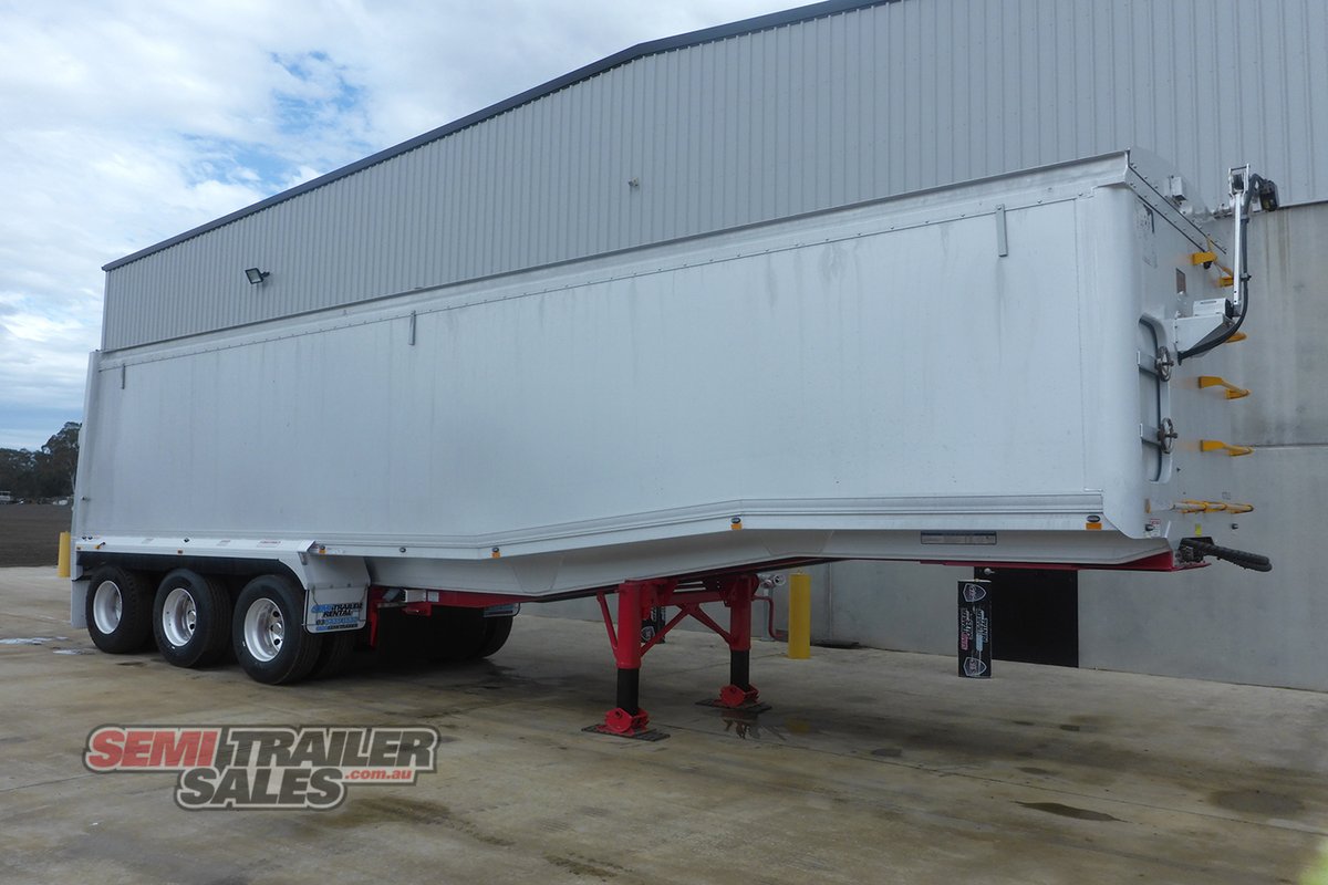LUSTY TIPPER TRAILER