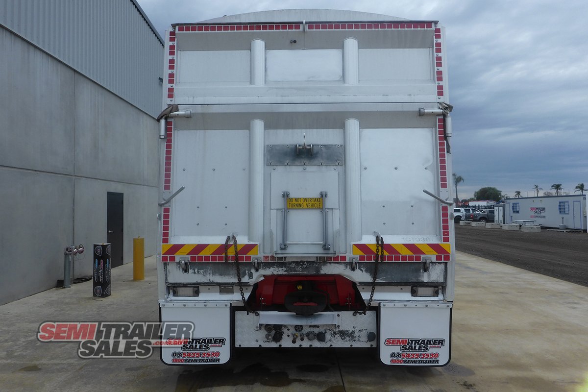 LUSTY TIPPER TRAILER