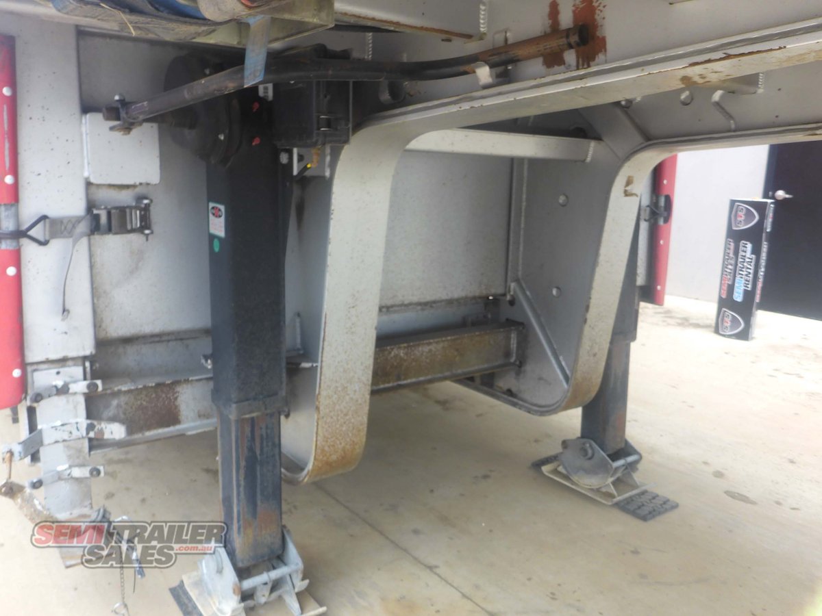 VAWDREY DROP DECK TRAILER