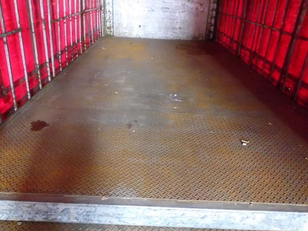 VAWDREY DROP DECK TRAILER