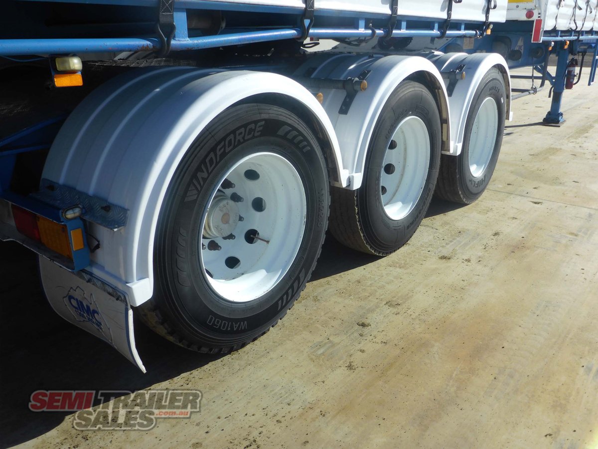 CIMC CURTAINSIDER TRAILER