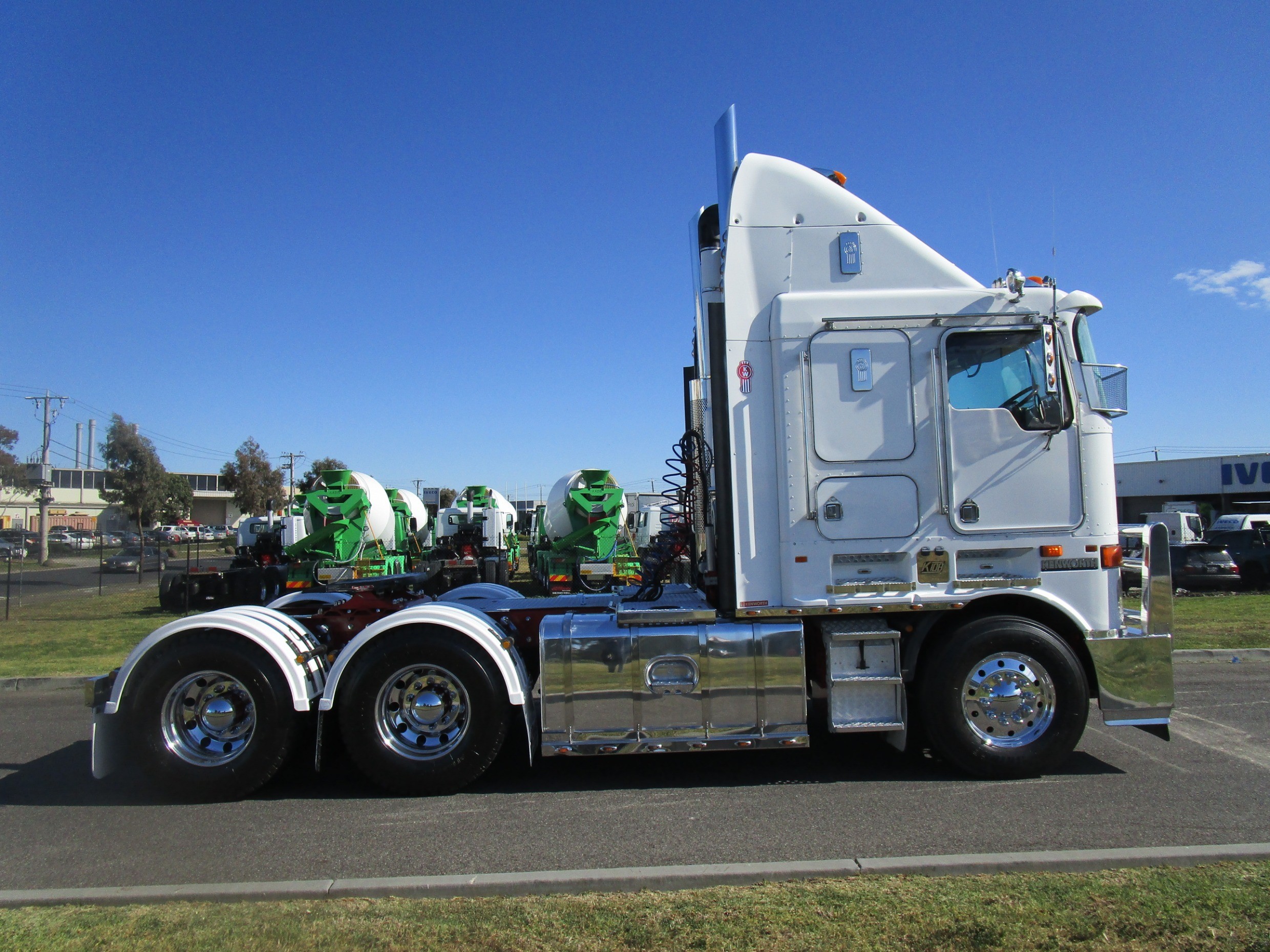 2008 KENWORTH K108 TRUCK SEMI-AUTOMATIC PRIMEMOVER