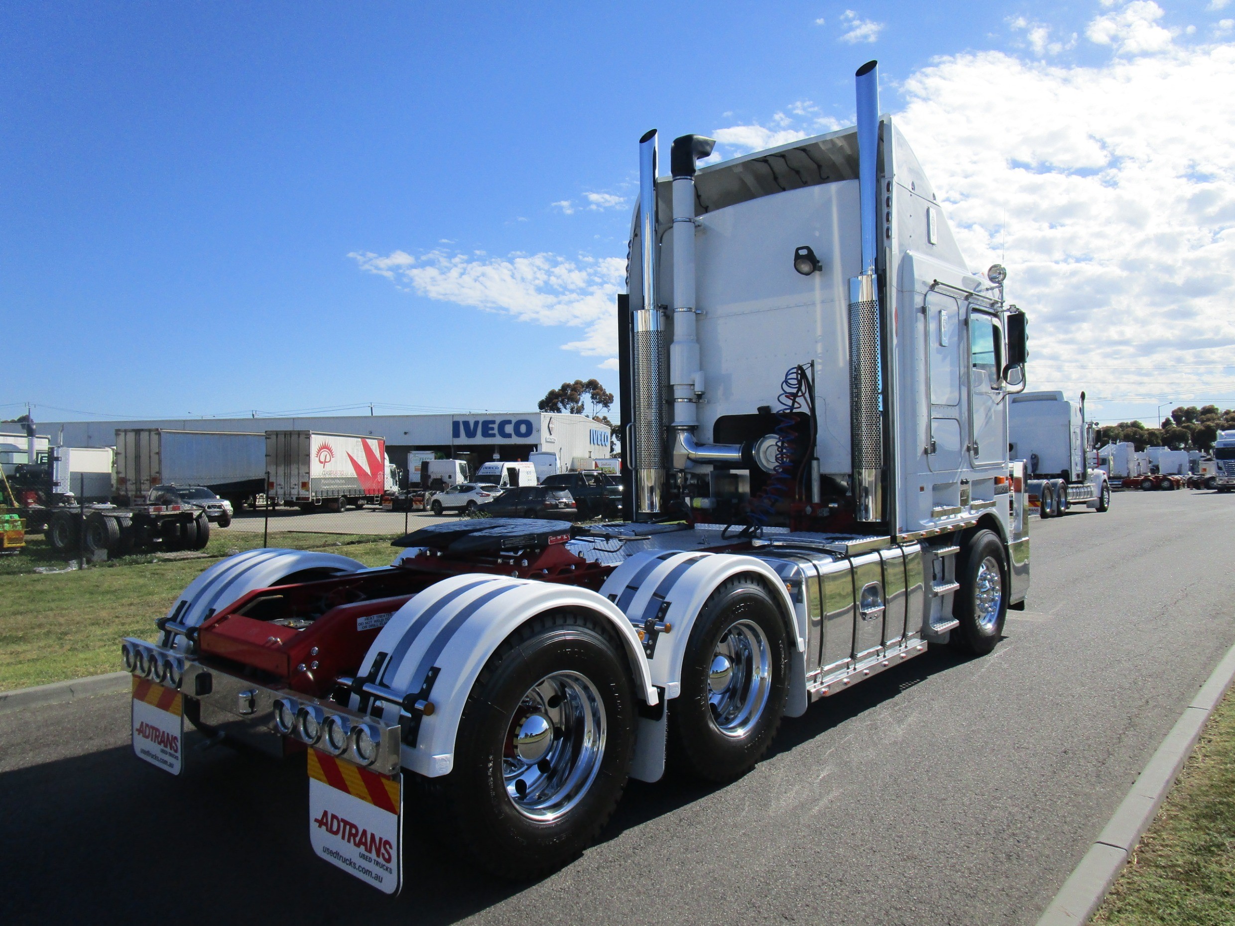 2008 KENWORTH K108 TRUCK SEMI-AUTOMATIC PRIMEMOVER
