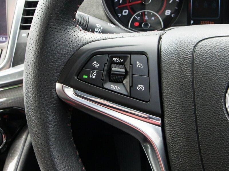 2013 HOLDEN SPECIAL VEHICLES CLUBSPORT R8 GEN-F