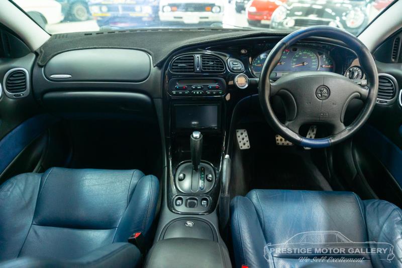 2001 HOLDEN MONARO V2 4 SP AUTOMATIC 2D COUPE