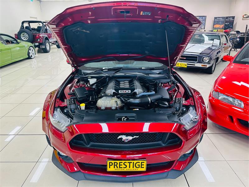 2017 FORD MUSTANG FM MY17 FASTBACK GT 5.0 V8 6 SP MANUAL 2D COUPE