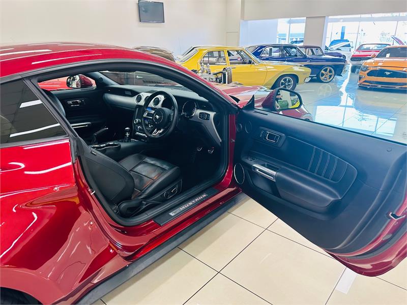 2017 FORD MUSTANG FM MY17 FASTBACK GT 5.0 V8 6 SP MANUAL 2D COUPE