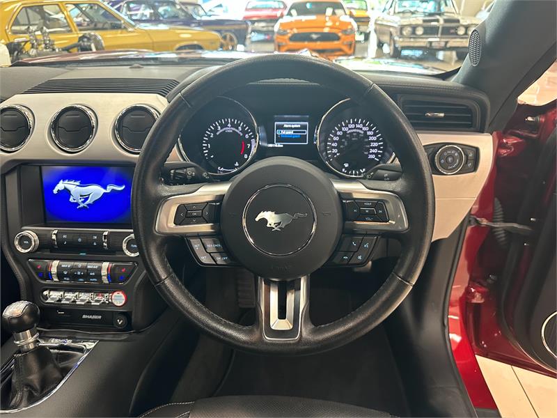 2017 FORD MUSTANG FM MY17 FASTBACK GT 5.0 V8 6 SP MANUAL 2D COUPE