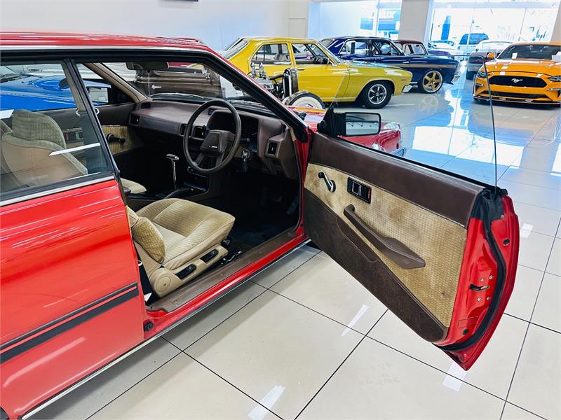 1983 MITSUBISHI SIGMA GL SCORPION 3 SP AUTOMATIC 2D COUPE