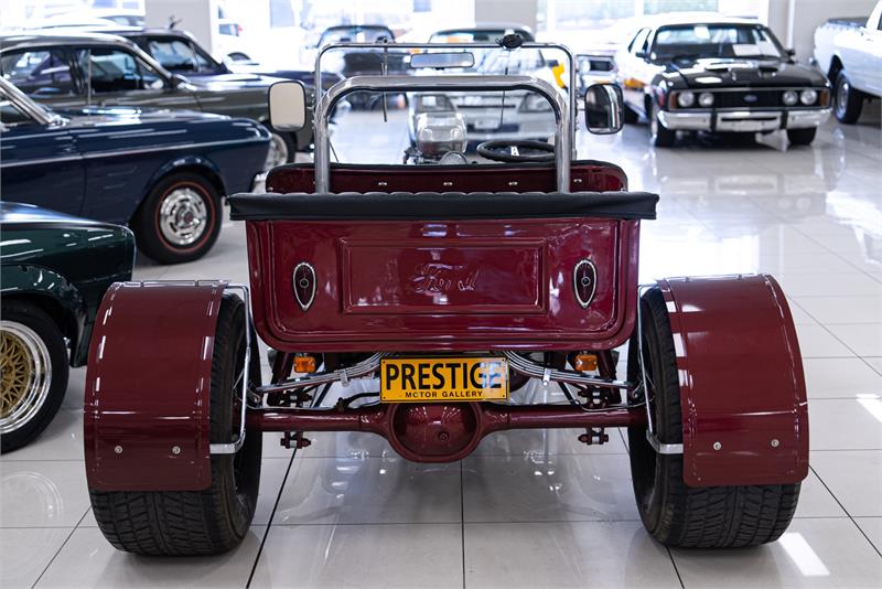 1923 FORD HOT ROD T-BUCKET 2D CONVERTIBLE