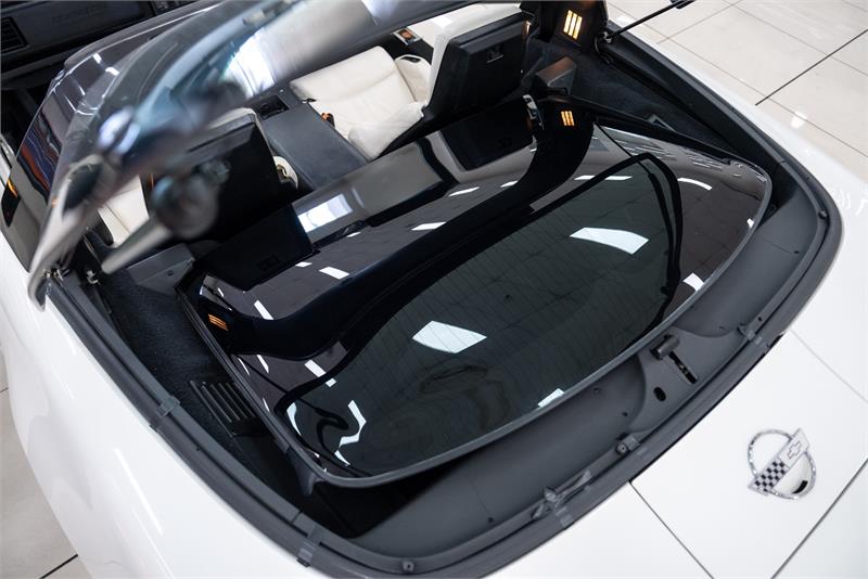 1988 CHEVROLET CORVETTE 35TH ANNIVERSARY 3 SP AUTOMATIC 2D TARGA